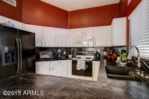 3921 E Wescott Dr, Phoenix, AZ 85050 photo 12