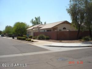 2105 E Danbury Rd, Phoenix, AZ 85022 photo 4
