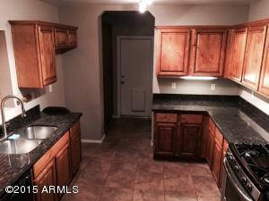 2002 N 39th Pl, Phoenix, AZ 85008 photo 2