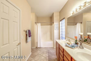 3718 E Liberty Ln, Gilbert, AZ 85296 photo 24