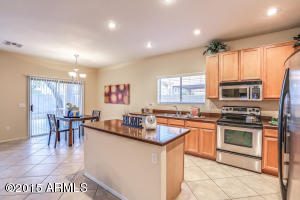 3718 E Liberty Ln, Gilbert, AZ 85296 photo 9