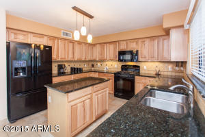 1717 E Mohawk Ln, Phoenix, AZ 85024 photo 4