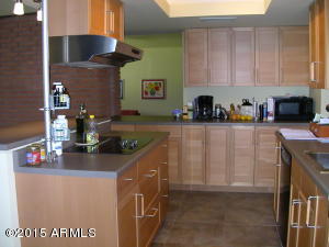 209 Ellis Dr, Tempe, AZ 85282 photo 2