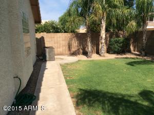 1420 E Comstock Dr, Gilbert, AZ 85296 photo 4