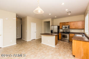6512 S 34th Ln, Phoenix, AZ 85041 photo 4