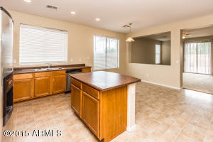6512 S 34th Ln, Phoenix, AZ 85041 photo 10