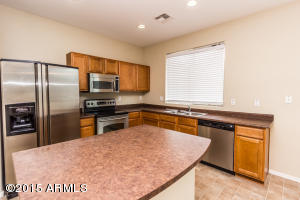 6512 S 34th Ln, Phoenix, AZ 85041 photo 8
