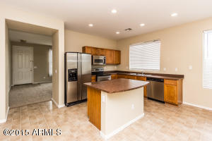 6512 S 34th Ln, Phoenix, AZ 85041 photo 7