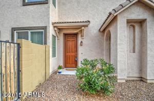 2095 S Olympic Dr, Gilbert, AZ 85295 photo 2