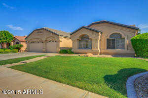 1004 E Liberty Ln, Gilbert, AZ 85296 photo 2