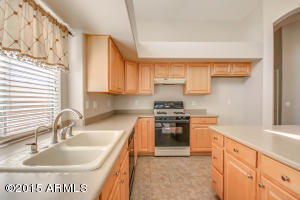 1004 E Liberty Ln, Gilbert, AZ 85296 photo 14