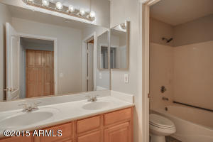 1004 E Liberty Ln, Gilbert, AZ 85296 photo 32