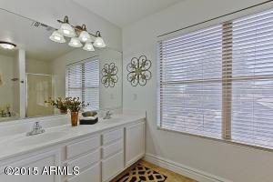 1340 S Bridgegate Dr, Gilbert, AZ 85296 photo 14