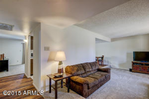 602 E Greenway Dr, Tempe, AZ 85282 photo 9
