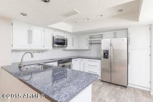802 E Meadow Ln, Phoenix, AZ 85022 photo 2