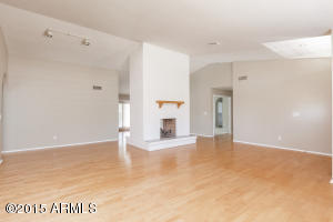 802 E Meadow Ln, Phoenix, AZ 85022 photo 8