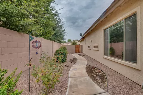 4400 E Ridgewood Ln, Gilbert, AZ 85298 photo 5