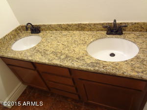 924 E 7th Pl, Mesa, AZ 85203 photo 3