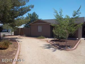 2443 Earll Dr, Phoenix, AZ 85016 photo 2
