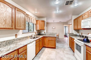 640 N Sandstone St, Gilbert, AZ 85234 photo 11