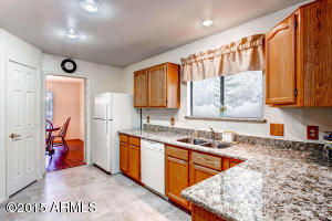 640 N Sandstone St, Gilbert, AZ 85234 photo 13