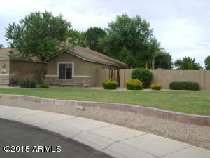 168 E Horseshoe Ave, Gilbert, AZ 85296 photo 9