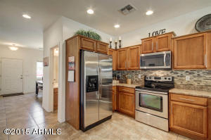 3805 Earll Dr #2, Phoenix, AZ 85018 photo 6
