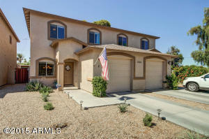 3805 Earll Dr #2, Phoenix, AZ 85018 photo 2