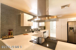 2823 E Cholla St, Phoenix, AZ 85028 photo 4