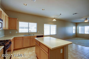 1655 S Cole Dr, Gilbert, AZ 85295 photo 10