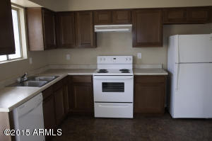 932 Euclid Ave, Phoenix, AZ 85042 photo 2