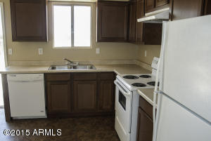 932 Euclid Ave, Phoenix, AZ 85042 photo 3