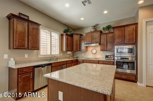 2442 Eleana Ln, Gilbert, AZ 85298 photo 11