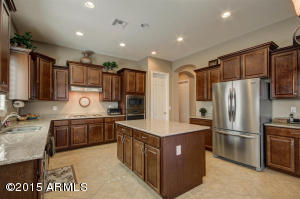 2442 Eleana Ln, Gilbert, AZ 85298 photo 9