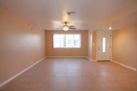 3948 E Mercer Ln, Phoenix, AZ 85028 photo 13