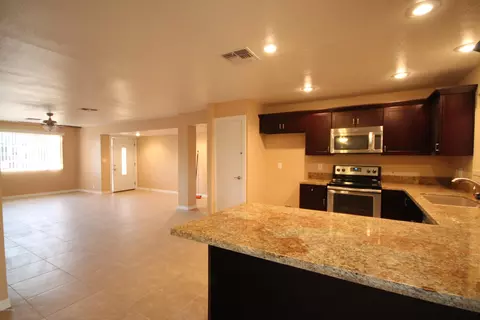 3948 E Mercer Ln, Phoenix, AZ 85028 photo 19