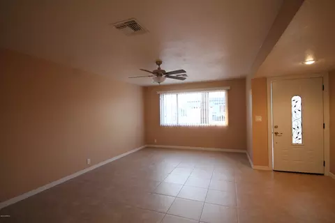 3948 E Mercer Ln, Phoenix, AZ 85028 photo 12