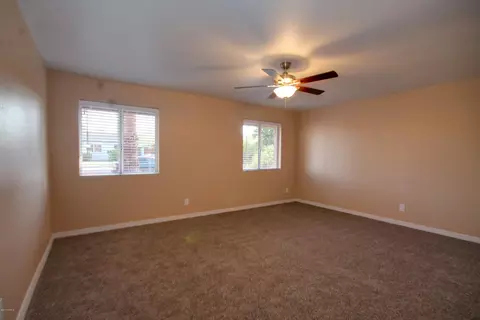 3948 E Mercer Ln, Phoenix, AZ 85028 photo 24