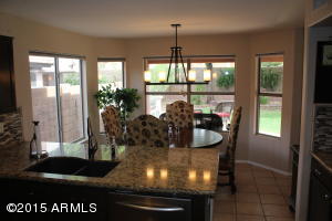 4830 E Abraham Ln, Phoenix, AZ 85054 photo 6