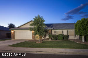 2846 E Toledo Ct, Gilbert, AZ 85295 photo 3