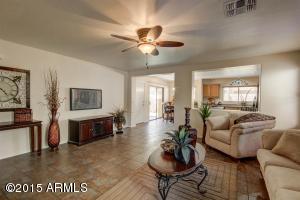 1188 E Hampton Ln, Gilbert, AZ 85295 photo 4