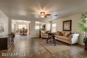 1188 E Hampton Ln, Gilbert, AZ 85295 photo 3