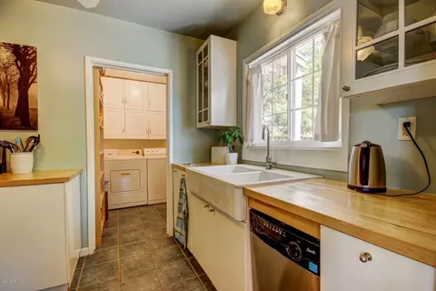 710 E Palmaire Ave, Phoenix, AZ 85020 photo 4