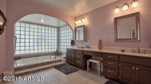 2908 E Winchcomb Dr, Phoenix, AZ 85032 photo 24