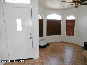 79 S Garnet Rd, Gilbert, AZ 85296 photo 3