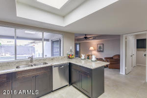 1852 E Colgate Dr, Tempe, AZ 85283 photo 9