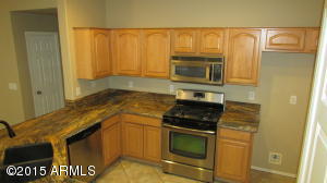 859 W Kroll Ave, Gilbert, AZ 85233 photo 9
