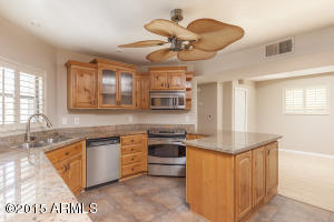 2539 E Carol Ave, Phoenix, AZ 85028 photo 3
