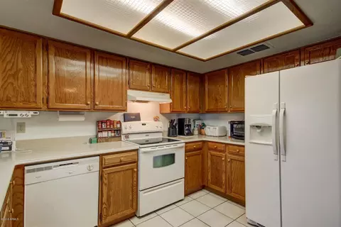 2330 E Diamond Ave, Mesa, AZ 85204 photo 9