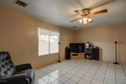 2330 E Diamond Ave, Mesa, AZ 85204 photo 17